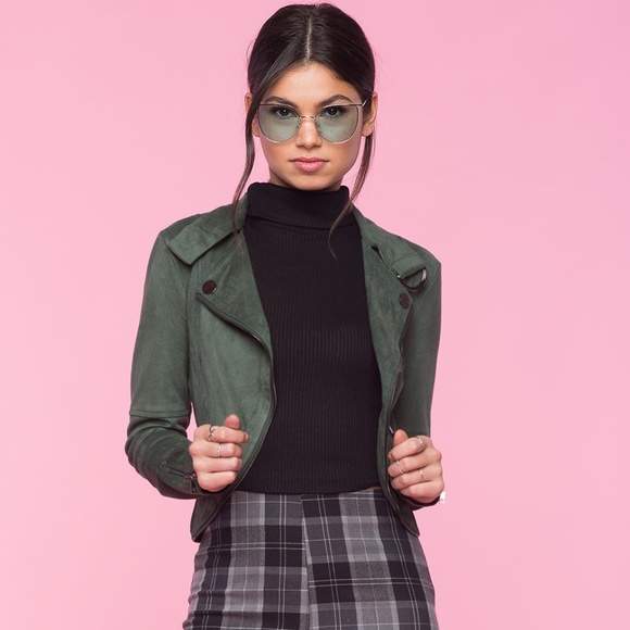 Jackets & Blazers - NWOT Olive Suede Zippered Moto Jacket *S*